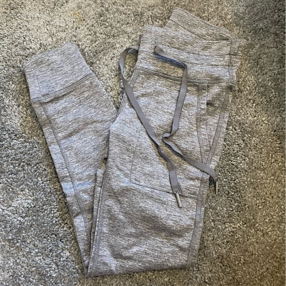 Aerie joggers